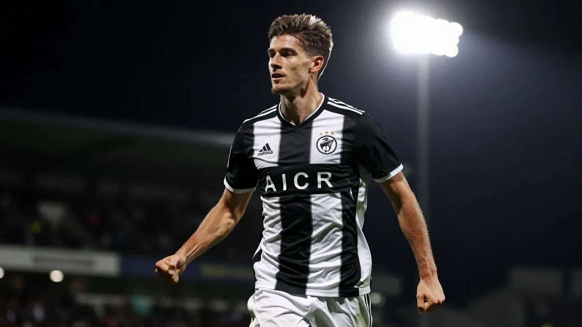 Notts County sign towering Australian striker Luka Smyth from Finland’s VPS to fill Alassana Jatta’s boots after his...